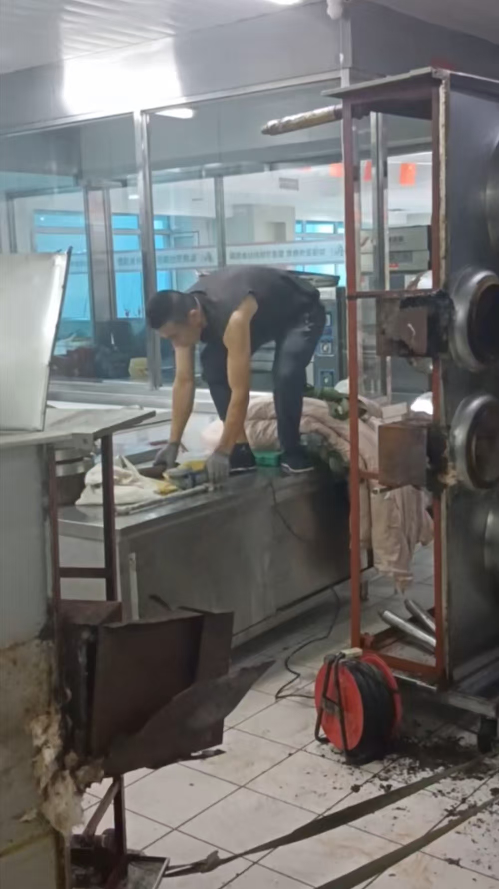 双鸭山搬家